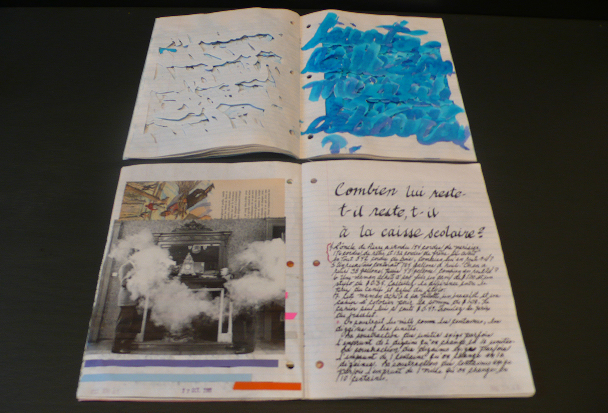 PARYSE MARTIN HAUT : « ARITHMÉTIQUE, SOUSTRACTION » (CAHIER BLEU), 2011 BAS : « ART NUMÉRIQUE » (CAHIER ROSE), 2011 CRÉDIT PHOTO. : EMMANUEL GALLAND REPRÉSENTÉE PAR : GALERIE3.COM