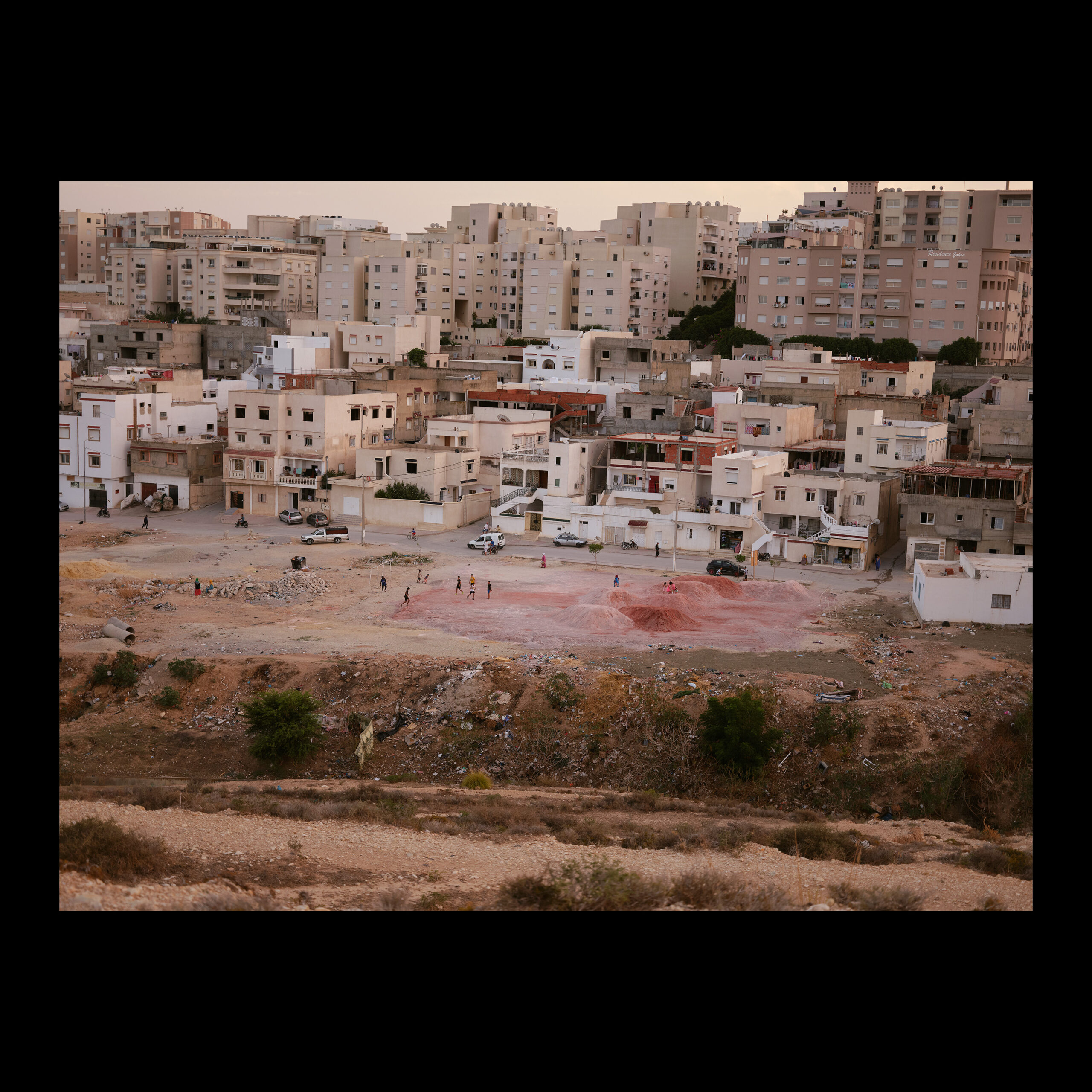 Between I and Lands – Image 3